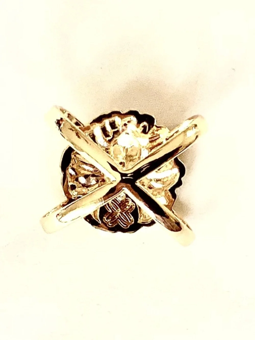 Lilly Pulitzer Lion Scarf Slider Ring.  Gold Tone Metal.  NWT